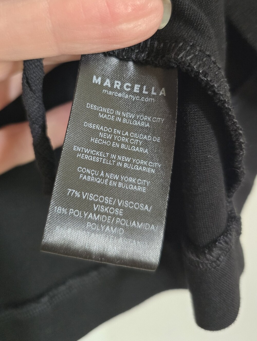 Marcella NYC Eliana Off The Shoulder Top Black XL - Picture 9 of 9
